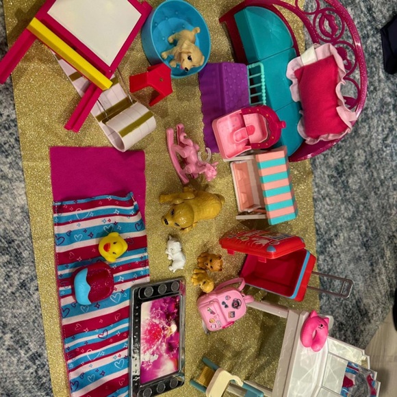 Barbie Doll Accessories - Picture 3 of 4